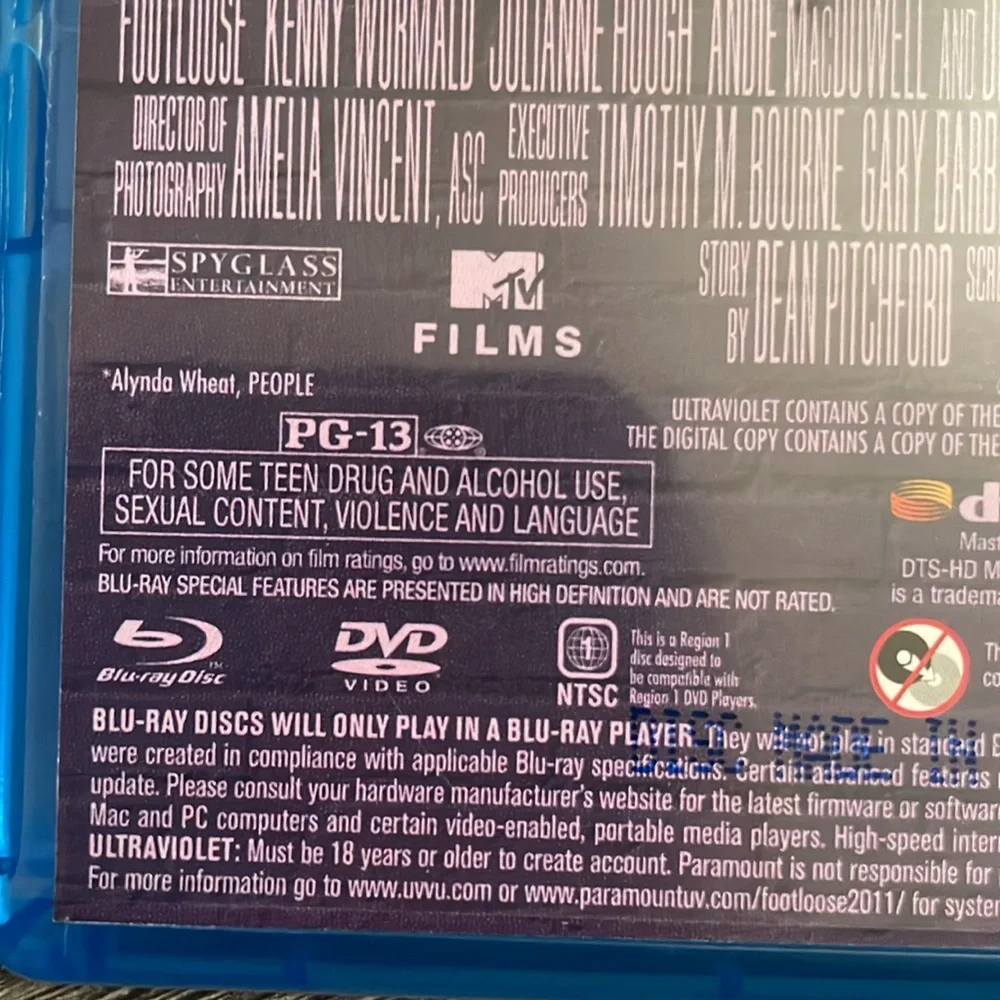 Footloose (2011) DVD/Blu-ray / BUNDLE AND SAVE ON MOVIES - Picture 4 of 11